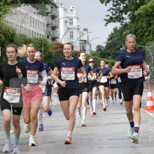 14.06.2026 - REWE Women's Run Jannik Wohlers http://msf.ph/oto/9793991 14.06.2026 09:07:49 Laufen 10430, 10929, 57, 10274, 10215, 11351, 57 meine-sportfotos.de