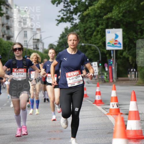 14.06.2026 - REWE Women's Run Jannik Wohlers http://msf.ph/oto/9794002 14.06.2026 09:07:53 Laufen 10994, 57, 11023, 7, 10074, 7 meine-sportfotos.de