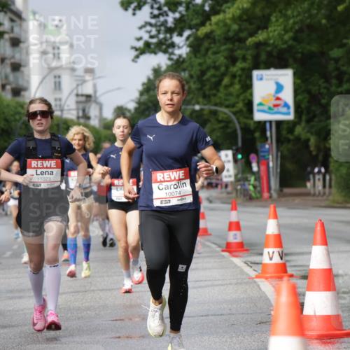 14.06.2026 - REWE Women's Run Jannik Wohlers http://msf.ph/oto/9794004 14.06.2026 09:07:53 Laufen 10994, 57, 11023, 7, 10074, 57 meine-sportfotos.de
