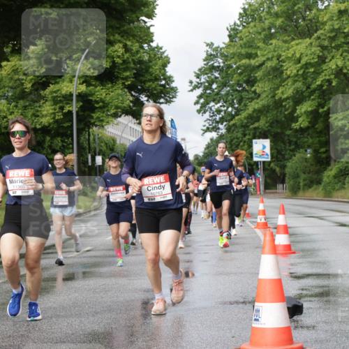 14.06.2026 - REWE Women's Run Jannik Wohlers http://msf.ph/oto/9794118 14.06.2026 09:08:10 Laufen 11360, 10763, 657 meine-sportfotos.de