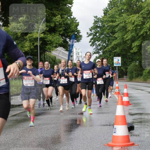 14.06.2026 - REWE Women's Run Jannik Wohlers http://msf.ph/oto/9794127 14.06.2026 09:08:12 Laufen 10763, 57, 10039, 57, 222 meine-sportfotos.de