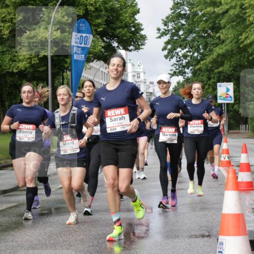14.06.2026 - REWE Women's Run Jannik Wohlers http://msf.ph/oto/9794137 14.06.2026 09:08:13 Laufen 5, 00, 10871, 10869, 11396, 57, 10604, 10449 meine-sportfotos.de