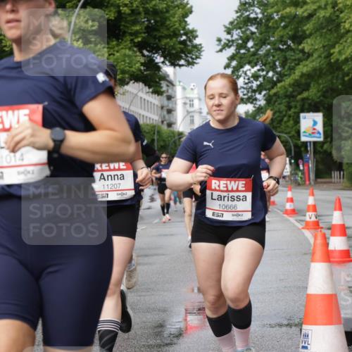 14.06.2026 - REWE Women's Run Jannik Wohlers http://msf.ph/oto/9794242 14.06.2026 09:08:18 Laufen 11014, 11207, 7, 085, 10666, 7 meine-sportfotos.de