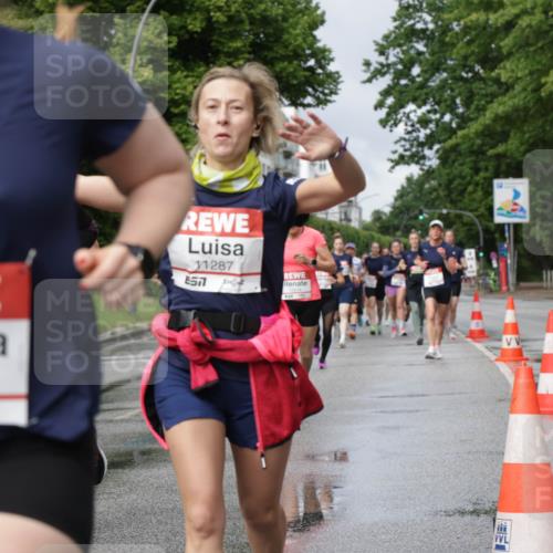 14.06.2026 - REWE Women's Run Jannik Wohlers http://msf.ph/oto/9794255 14.06.2026 09:08:19 Laufen 10666, 8511, 11287, 57 meine-sportfotos.de