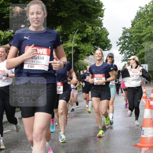14.06.2026 - REWE Women's Run Jannik Wohlers http://msf.ph/oto/9794474 14.06.2026 09:08:30 Laufen 11395, 7, 10782, 28, 11266, 93, 02, 22 meine-sportfotos.de