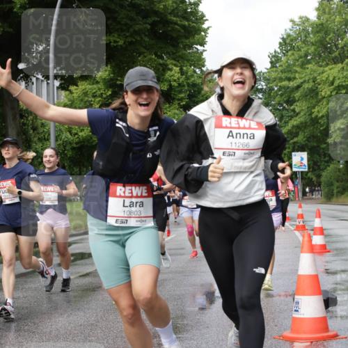 14.06.2026 - REWE Women's Run Jannik Wohlers http://msf.ph/oto/9794538 14.06.2026 09:08:32 Laufen 10422, 11526, 10803, 11266, 7 meine-sportfotos.de