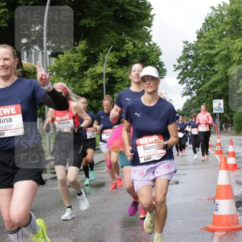 14.06.2026 - REWE Women's Run Jannik Wohlers http://msf.ph/oto/9794557 14.06.2026 09:08:34 Laufen 10896, 7, 10204, 1140, 10144, 57, 30222 meine-sportfotos.de