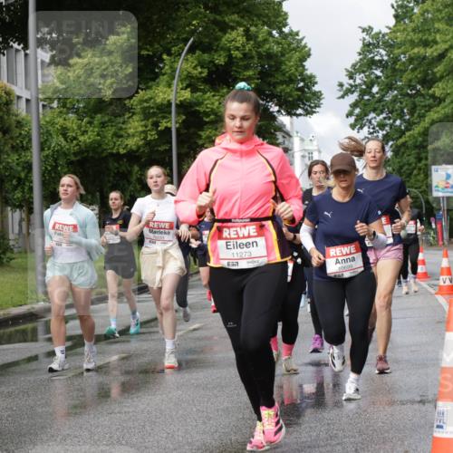 14.06.2026 - REWE Women's Run Jannik Wohlers http://msf.ph/oto/9794599 14.06.2026 09:08:38 Laufen 10133, 11273, 10699, 657, 0222 meine-sportfotos.de