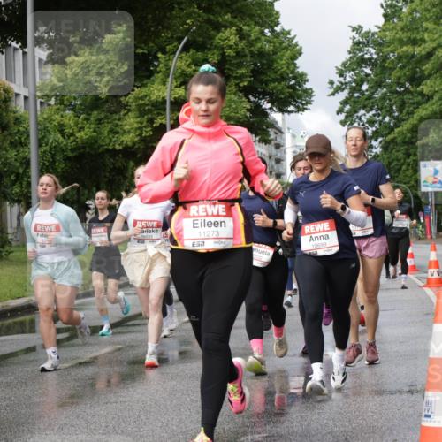 14.06.2026 - REWE Women's Run Jannik Wohlers http://msf.ph/oto/9794607 14.06.2026 09:08:38 Laufen 10133, 101, 11273, 57, 10699, 107, 02, 22 meine-sportfotos.de