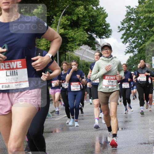 14.06.2026 - REWE Women's Run Jannik Wohlers http://msf.ph/oto/9794632 14.06.2026 09:08:41 Laufen 10302, 57, 10757, 7, 10806 meine-sportfotos.de