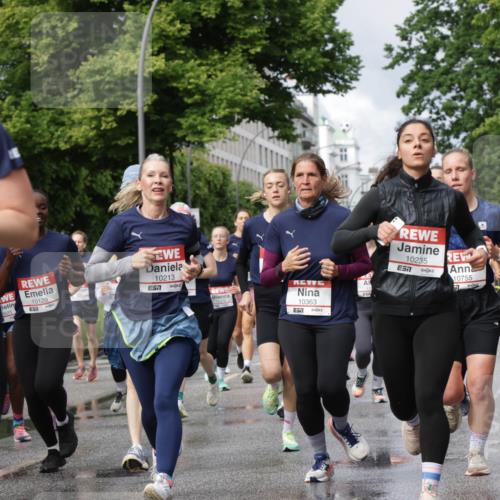 14.06.2026 - REWE Women's Run Jannik Wohlers http://msf.ph/oto/9794652 14.06.2026 09:08:44 Laufen 11051, 51, 925, 10129, 10213, 10363, 57, 10235, 7, 10755, 7, 10150 meine-sportfotos.de