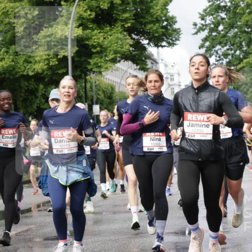 14.06.2026 - REWE Women's Run Jannik Wohlers http://msf.ph/oto/9794667 14.06.2026 09:08:44 Laufen 10129, 10213, 57, 10363, 57, 10235, 7, 55 meine-sportfotos.de