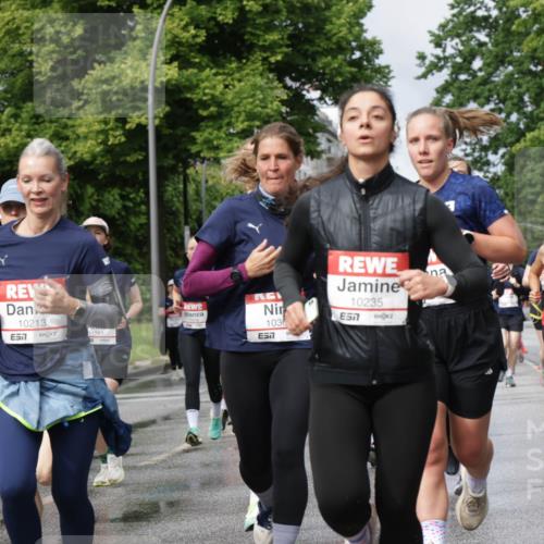 14.06.2026 - REWE Women's Run Jannik Wohlers http://msf.ph/oto/9794695 14.06.2026 09:08:44 Laufen 10129, 7, 10213, 57, 11261, 1036, 7, 12, 10235, 7, 10150 meine-sportfotos.de