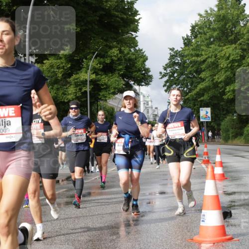 14.06.2026 - REWE Women's Run Jannik Wohlers http://msf.ph/oto/9794768 14.06.2026 09:08:50 Laufen 11009, 57, 10372, 10810, 57 meine-sportfotos.de