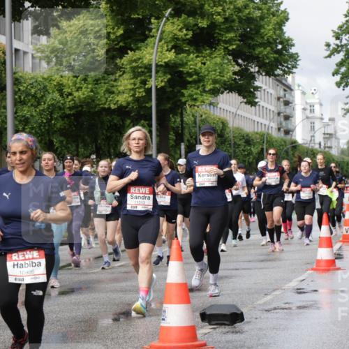 14.06.2026 - REWE Women's Run Jannik Wohlers http://msf.ph/oto/9794849 14.06.2026 09:09:05 Laufen 10986, 7, 11313, 10156 meine-sportfotos.de