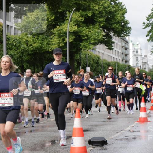 14.06.2026 - REWE Women's Run Jannik Wohlers http://msf.ph/oto/9794887 14.06.2026 09:09:07 Laufen 11319, 7, 11313, 657, 11354, 10156, 7 meine-sportfotos.de
