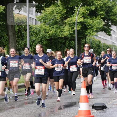 14.06.2026 - REWE Women's Run Jannik Wohlers http://msf.ph/oto/9794921 14.06.2026 09:09:09 Laufen 10167, 11354, 11055, 10424, 11016, 7, 10173, 10858, 7 meine-sportfotos.de