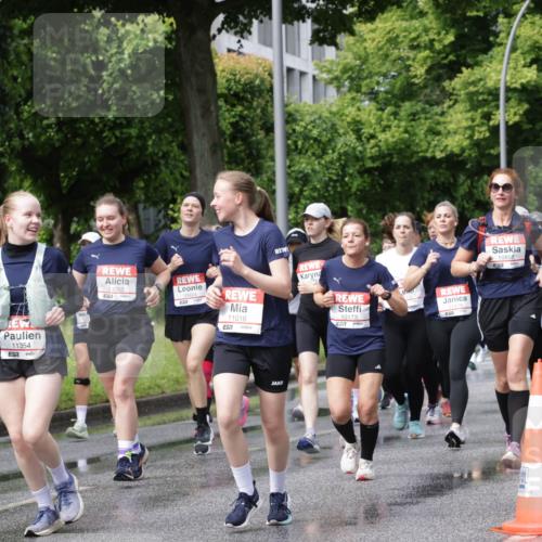 14.06.2026 - REWE Women's Run Jannik Wohlers http://msf.ph/oto/9794933 14.06.2026 09:09:10 Laufen 10167, 11354, 11055, 10424, 11016, 7, 272, 10173, 10858, 002, 22 meine-sportfotos.de