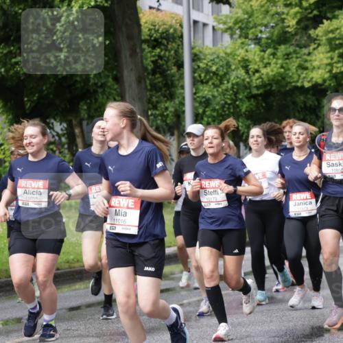 14.06.2026 - REWE Women's Run Jannik Wohlers http://msf.ph/oto/9794948 14.06.2026 09:09:10 Laufen 11354, 7, 11055, 57, 11016, 657, 10173, 7, 11479, 51, 10858, 557, 5, 93, 02, 22 meine-sportfotos.de