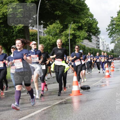 14.06.2026 - REWE Women's Run Jannik Wohlers http://msf.ph/oto/9795023 14.06.2026 09:09:13 Laufen 10802, 77, 10773 meine-sportfotos.de