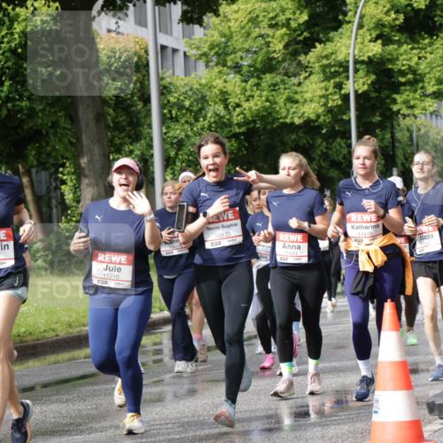 14.06.2026 - REWE Women's Run Jannik Wohlers http://msf.ph/oto/9795106 14.06.2026 09:09:18 Laufen 10611, 7, 11210, 7, 10835, 657, 10, 11423, 11415, 51 meine-sportfotos.de