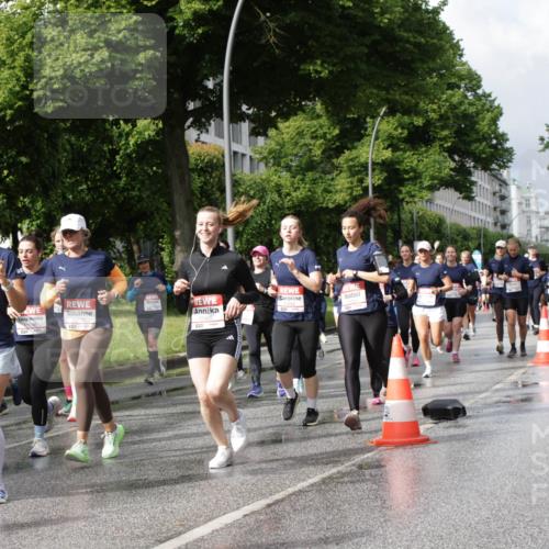 14.06.2026 - REWE Women's Run Jannik Wohlers http://msf.ph/oto/9795190 14.06.2026 09:09:22 Laufen 10738, 657 meine-sportfotos.de