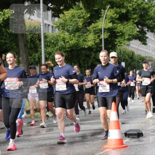 14.06.2026 - REWE Women's Run Jannik Wohlers http://msf.ph/oto/9795250 14.06.2026 09:09:26 Laufen 10931, 1167, 577, 10069, 10063, 57 meine-sportfotos.de