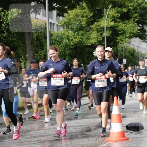 14.06.2026 - REWE Women's Run Jannik Wohlers http://msf.ph/oto/9795262 14.06.2026 09:09:26 Laufen 11, 10931, 7, 10069, 7, 10063 meine-sportfotos.de