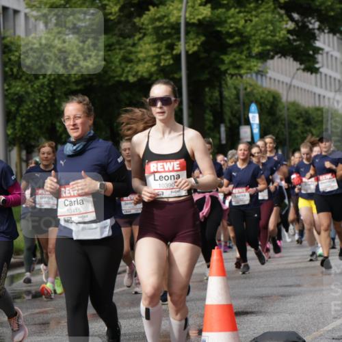 14.06.2026 - REWE Women's Run Jannik Wohlers http://msf.ph/oto/9795403 14.06.2026 09:09:33 Laufen 11383, 10415, 10390 meine-sportfotos.de