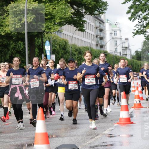 14.06.2026 - REWE Women's Run Jannik Wohlers http://msf.ph/oto/9795406 14.06.2026 09:09:34 Laufen 1030, 11013, 1118, 10815, 11436, 10451, 10554, 657 meine-sportfotos.de