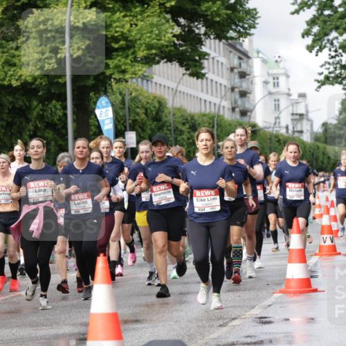 14.06.2026 - REWE Women's Run Jannik Wohlers http://msf.ph/oto/9795418 14.06.2026 09:09:35 Laufen 11013, 57, 10815, 6, 00, 10554, 10451 meine-sportfotos.de
