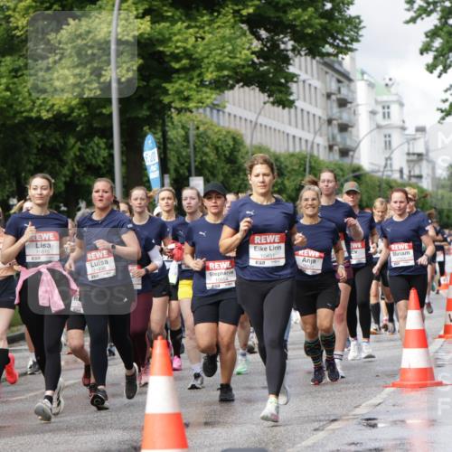 14.06.2026 - REWE Women's Run Jannik Wohlers http://msf.ph/oto/9795442 14.06.2026 09:09:35 Laufen 10815, 11436, 10, 5, 00, 10291, 10554, 10451, 7 meine-sportfotos.de