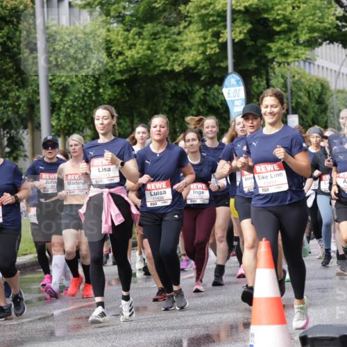 14.06.2026 - REWE Women's Run Jannik Wohlers http://msf.ph/oto/9795454 14.06.2026 09:09:36 Laufen 10170, 0, 10815, 57, 1092, 7, 6, 00, 11436, 11262, 10451, 57, 10291, 11304 meine-sportfotos.de
