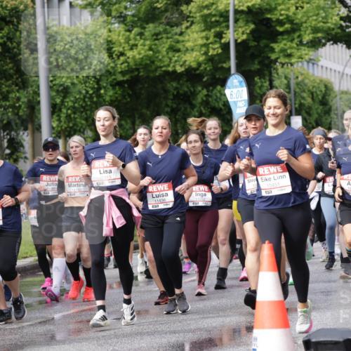 14.06.2026 - REWE Women's Run Jannik Wohlers http://msf.ph/oto/9795456 14.06.2026 09:09:36 Laufen 10170, 0, 10815, 57, 1092, 7, 6, 00, 11436, 11262, 10451, 57, 10291, 11304 meine-sportfotos.de