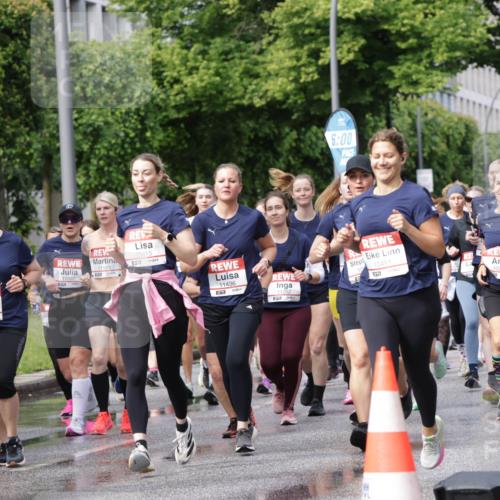 14.06.2026 - REWE Women's Run Jannik Wohlers http://msf.ph/oto/9795459 14.06.2026 09:09:36 Laufen 10170, 57, 11092, 577, 11183, 10815, 11436, 6, 00, 11262, 10451, 6517, 10291, 11304 meine-sportfotos.de