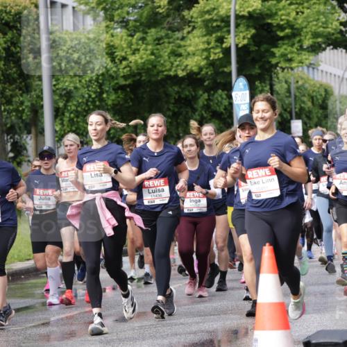 14.06.2026 - REWE Women's Run Jannik Wohlers http://msf.ph/oto/9795463 14.06.2026 09:09:36 Laufen 10170, 57, 1118, 57, 11092, 10815, 11436, 7, 11262, 6, 00, 10451, 6577, 10291, 11304 meine-sportfotos.de
