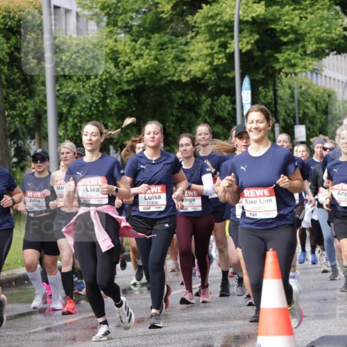 14.06.2026 - REWE Women's Run Jannik Wohlers http://msf.ph/oto/9795467 14.06.2026 09:09:36 Laufen 111, 10815, 57, 11436, 10170, 57, 11092, 11262, 10451, 10291 meine-sportfotos.de