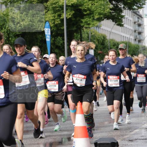 14.06.2026 - REWE Women's Run Jannik Wohlers http://msf.ph/oto/9795497 14.06.2026 09:09:38 Laufen 0, 11436, 10451, 657, 54, 0280, 10065, 10291, 11304 meine-sportfotos.de