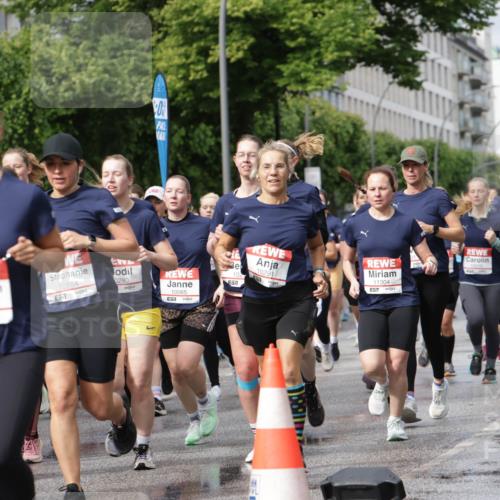 14.06.2026 - REWE Women's Run Jannik Wohlers http://msf.ph/oto/9795500 14.06.2026 09:09:38 Laufen 436, 10451, 0280, 10554, 7, 0, 10065, 10291, 102, 11304 meine-sportfotos.de