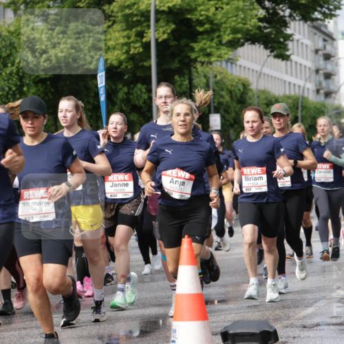 14.06.2026 - REWE Women's Run Jannik Wohlers http://msf.ph/oto/9795506 14.06.2026 09:09:38 Laufen 20, 11304, 10451, 6517, 10554, 10065, 10291, 7 meine-sportfotos.de