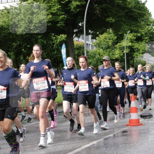 14.06.2026 - REWE Women's Run Jannik Wohlers http://msf.ph/oto/9795544 14.06.2026 09:09:41 Laufen 10291, 10279, 57, 11304, 11131, 10070 meine-sportfotos.de