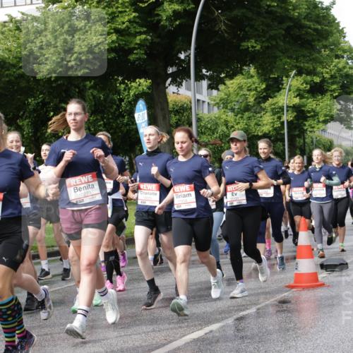 14.06.2026 - REWE Women's Run Jannik Wohlers http://msf.ph/oto/9795552 14.06.2026 09:09:41 Laufen 10291, 10279, 57, 6, 00, 10070, 11304, 57 meine-sportfotos.de