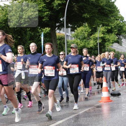 14.06.2026 - REWE Women's Run Jannik Wohlers http://msf.ph/oto/9795575 14.06.2026 09:09:41 Laufen 10070, 11304, 517, 10067, 57, 11131, 11332 meine-sportfotos.de