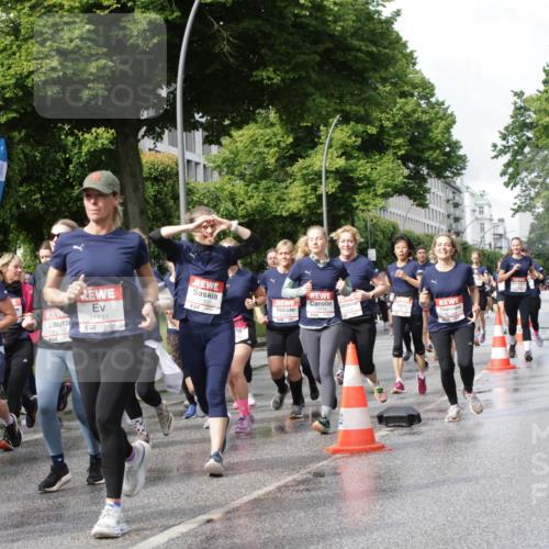 14.06.2026 - REWE Women's Run Jannik Wohlers http://msf.ph/oto/9795588 14.06.2026 09:09:42 Laufen 11304, 517, 11265, 7, 11131, 57 meine-sportfotos.de