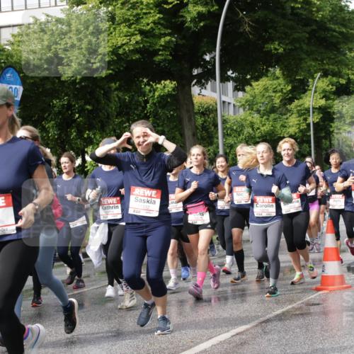 14.06.2026 - REWE Women's Run Jannik Wohlers http://msf.ph/oto/9795604 14.06.2026 09:09:43 Laufen 30, 11332, 11427, 10031, 11131, 51, 10721, 57, 10210, 10912, 10369 meine-sportfotos.de
