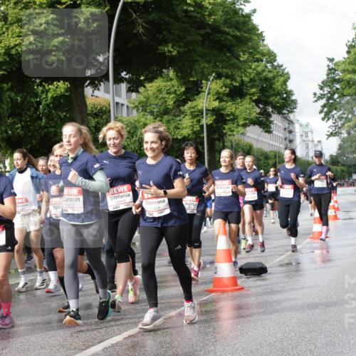 14.06.2026 - REWE Women's Run Jannik Wohlers http://msf.ph/oto/9795619 14.06.2026 09:09:43 Laufen 114, 10075, 10912, 517, 10369, 10210, 109 meine-sportfotos.de