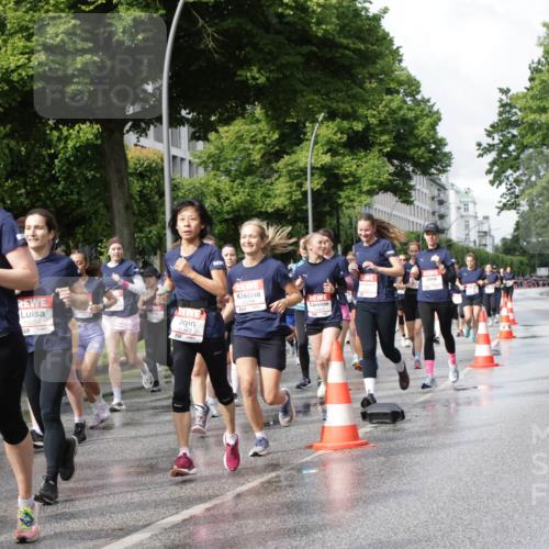 14.06.2026 - REWE Women's Run Jannik Wohlers http://msf.ph/oto/9795648 14.06.2026 09:09:45 Laufen 0369, 7, 10034, 57, 11343 meine-sportfotos.de