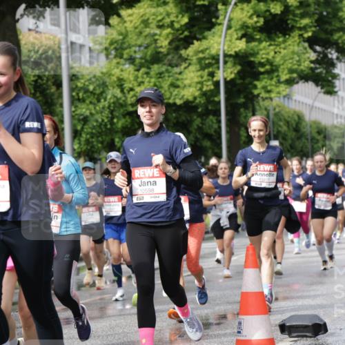14.06.2026 - REWE Women's Run Jannik Wohlers http://msf.ph/oto/9795671 14.06.2026 09:09:47 Laufen 0229, 10598, 67, 83, 02, 22, 10377 meine-sportfotos.de