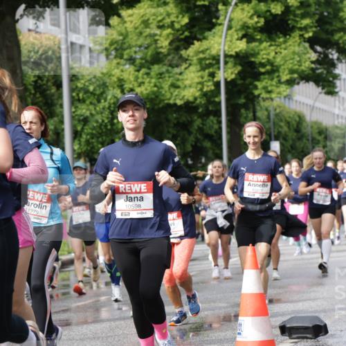 14.06.2026 - REWE Women's Run Jannik Wohlers http://msf.ph/oto/9795678 14.06.2026 09:09:47 Laufen 6, 1279, 10598, 10377 meine-sportfotos.de