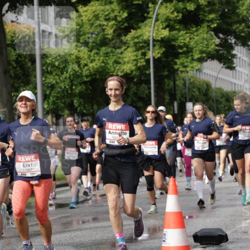 14.06.2026 - REWE Women's Run Jannik Wohlers http://msf.ph/oto/9795695 14.06.2026 09:09:48 Laufen 0598, 10768, 517, 11067, 51, 1037, 57, 93, 02, 22 meine-sportfotos.de